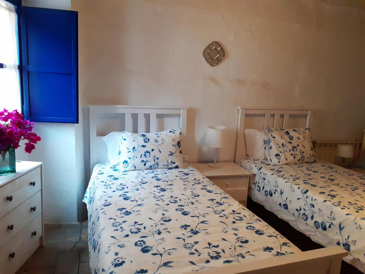 Little Vine Bed & Breakfast Sant Pere De Ribes Exterior photo