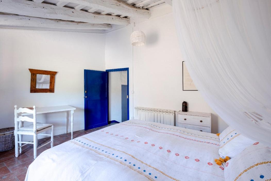 Little Vine Bed & Breakfast Sant Pere De Ribes Exterior photo