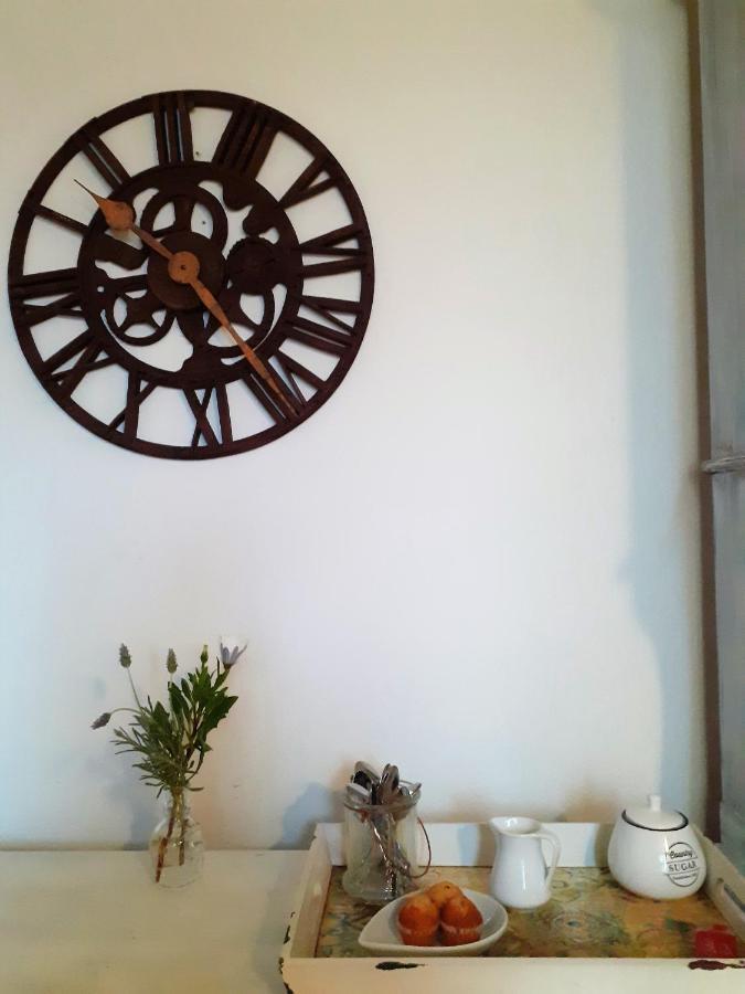 Little Vine Bed & Breakfast Sant Pere De Ribes Exterior photo