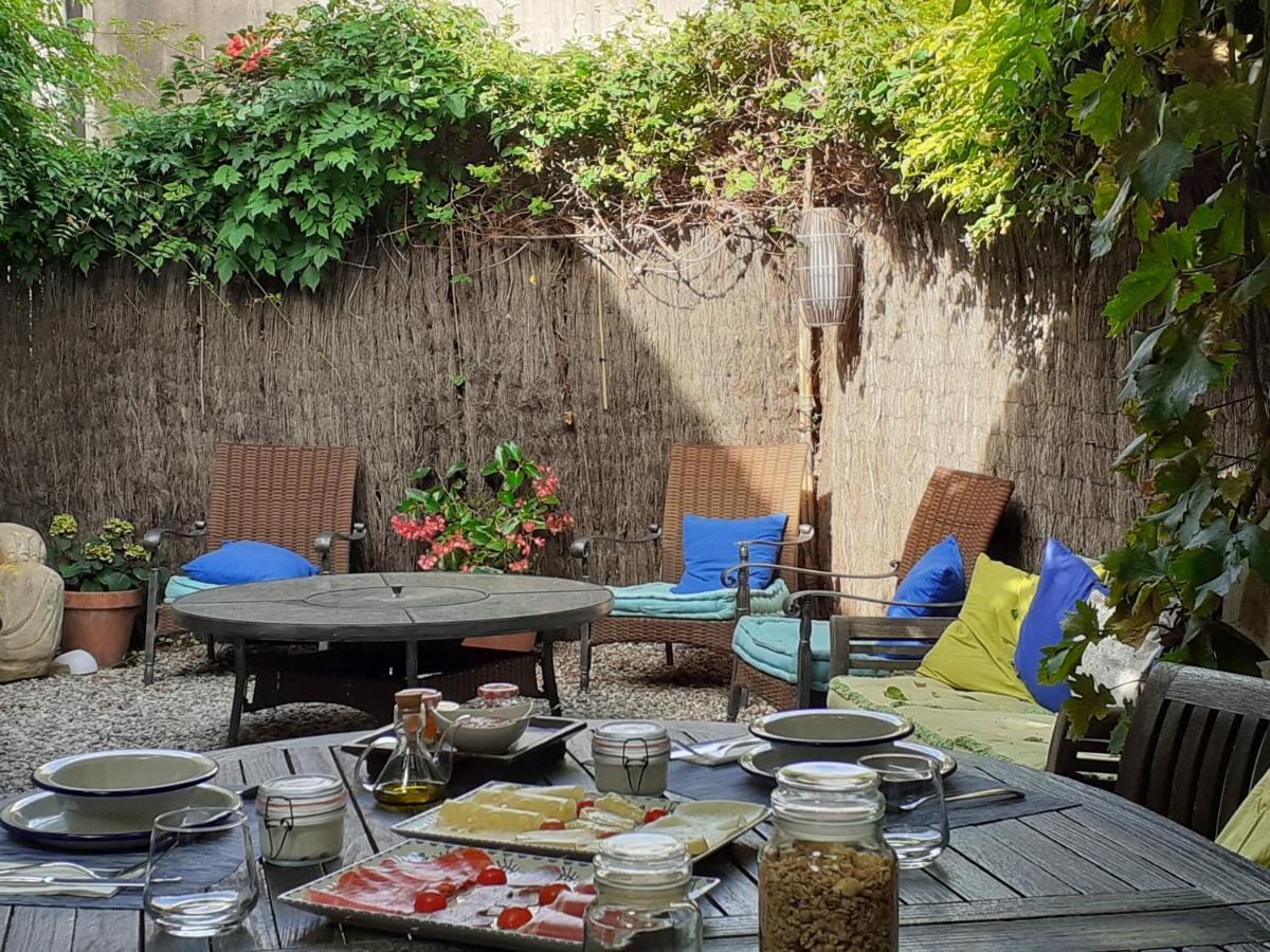 Little Vine Bed & Breakfast Sant Pere De Ribes Exterior photo